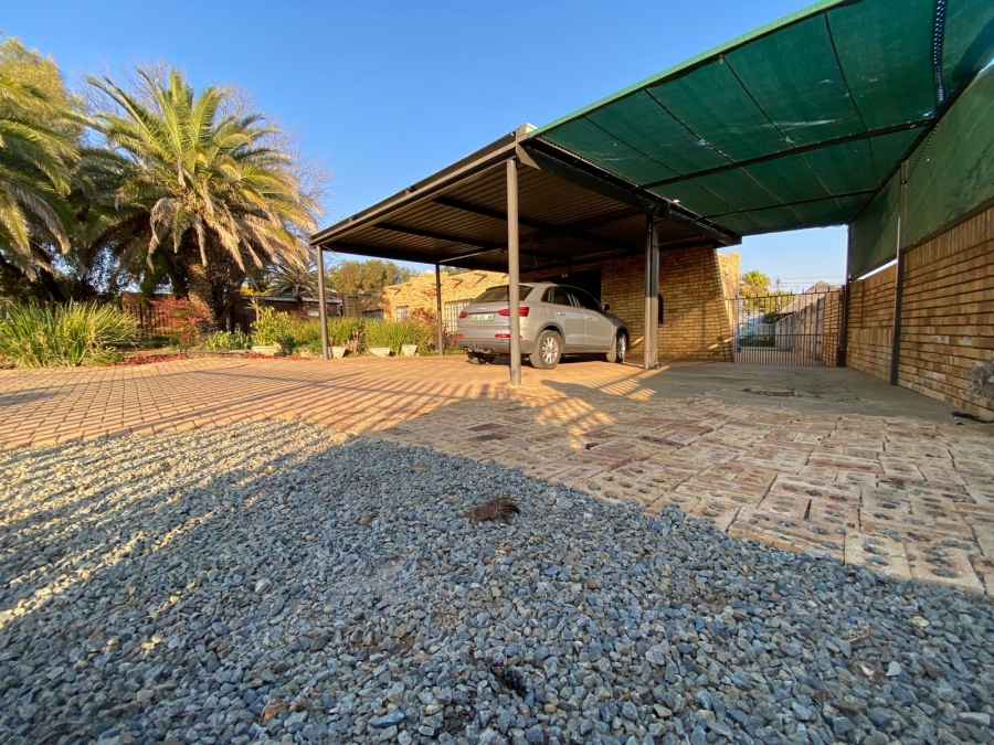 3 Bedroom Property for Sale in Dassie Rand North West